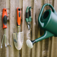 8 Awesome Garden Tools That Every Gardener Will Love