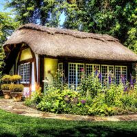 9 Secrets of the Best Homestead Gardens